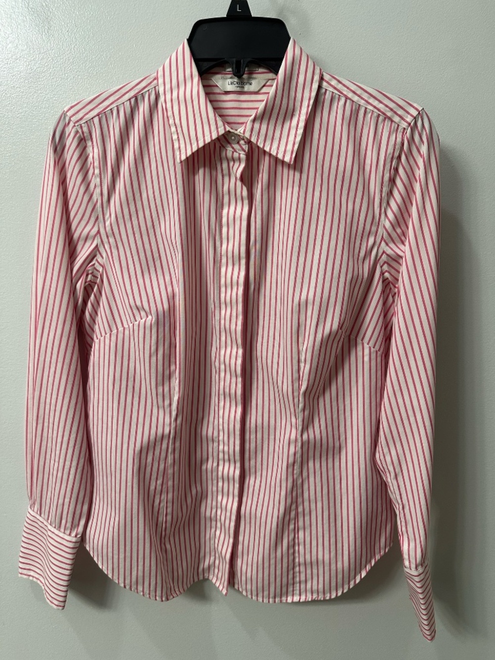 Liz Claiborne Pink White Stripe Hidden Placket Button Shirt Small Tailored - Picture 2 of 7